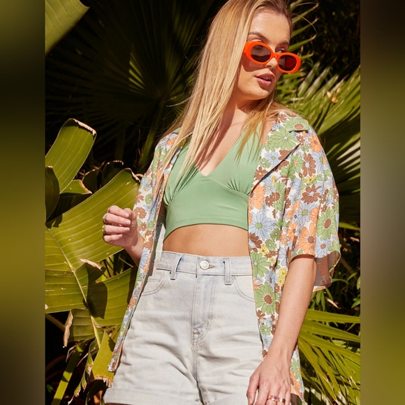 🌸 RSQ Floral Oversized Women's Camp Shirt - Size XXL 🌸 - Picture 7 of 13